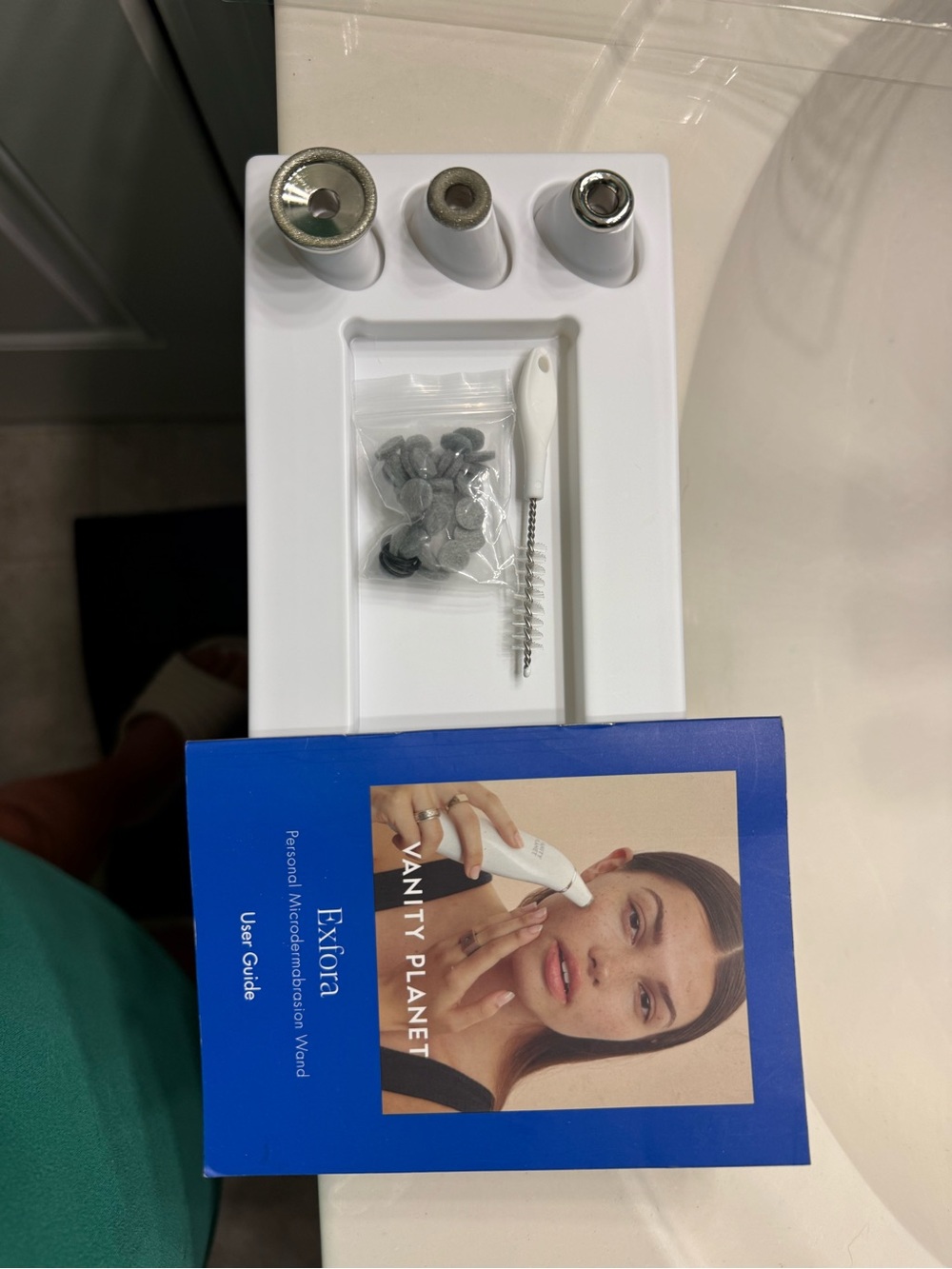 Vanity Planet Exfolora Personal Microdermabrasion Wand - White